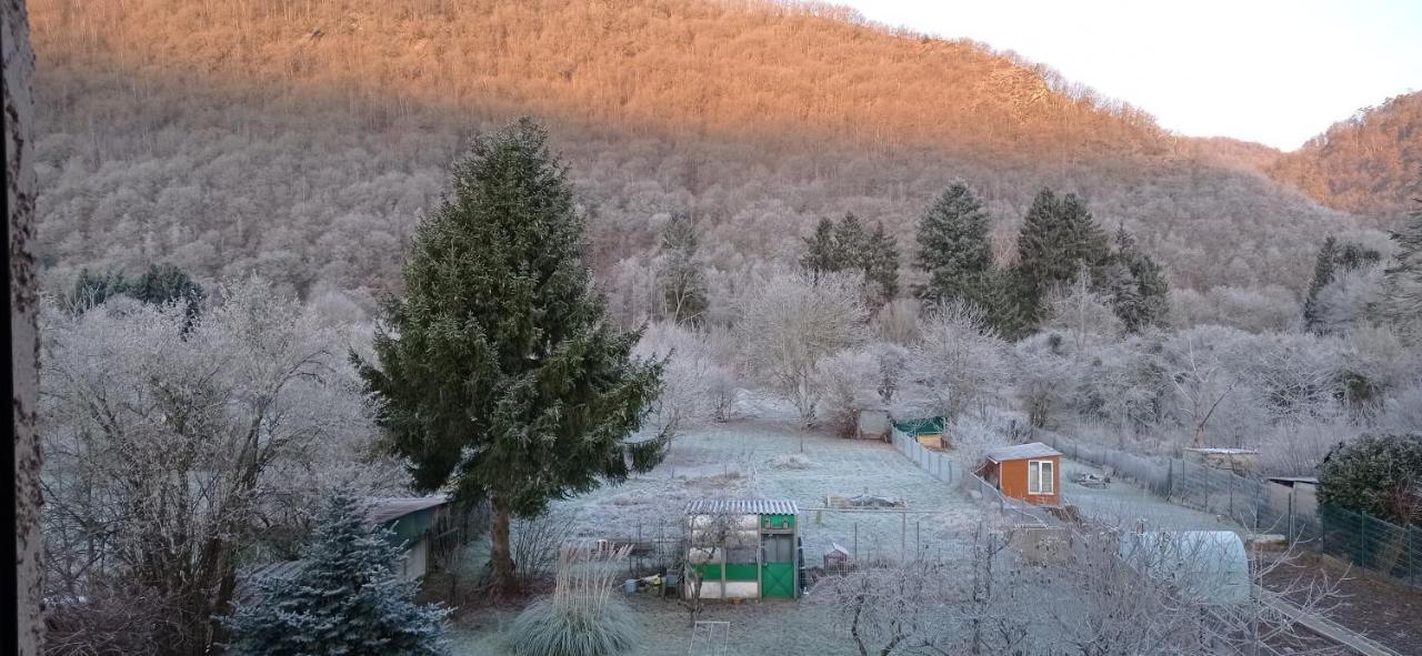 Bed and Breakfast Les Ecureuils Revin  Экстерьер фото